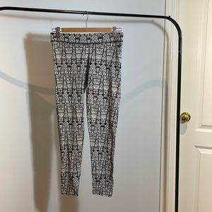 PINK High Waisted Tribal Print Leggings